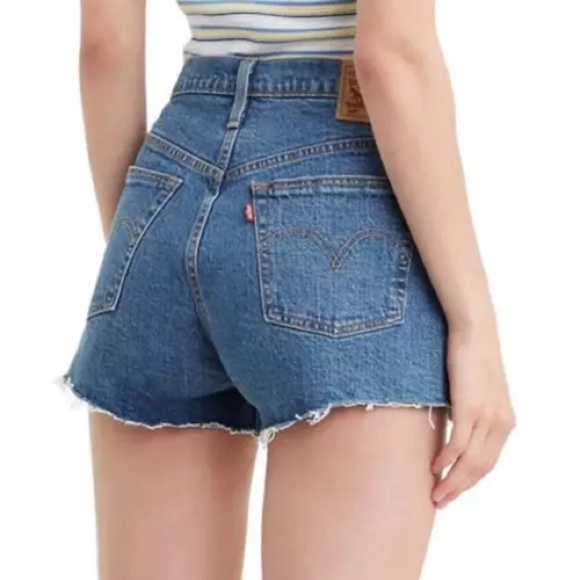 Levi’s 501 Denim Cutoff Shorts - Picture 1 of 10